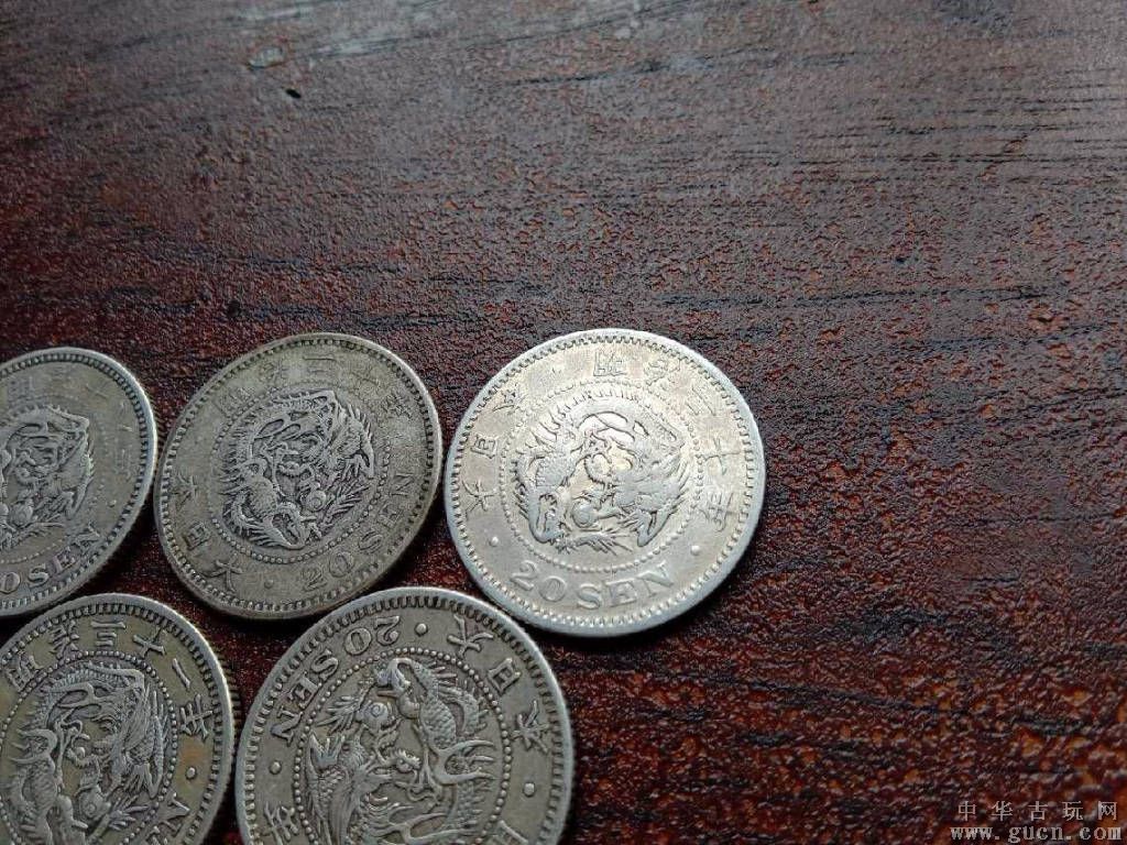 《初恋这件小事》续集开拍 小水越长越像Angelababy 阿亮学长发福：bsp